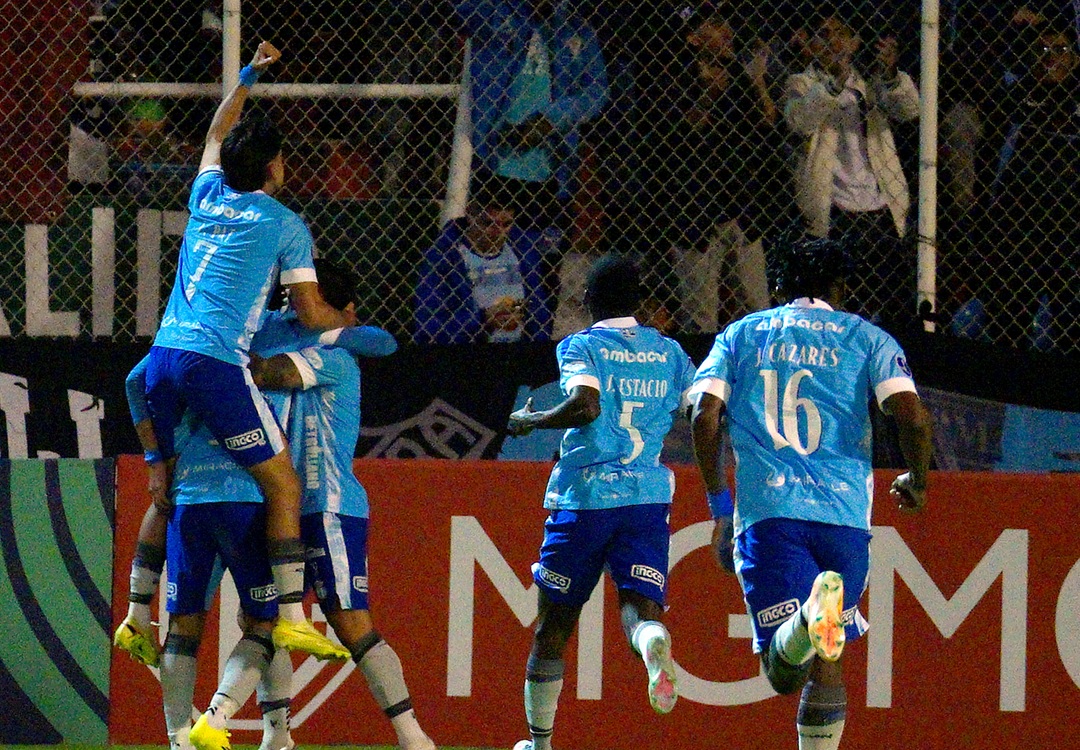 Macará espera por Universidad Central o Santos en los octavos de la Copa Sudamericana