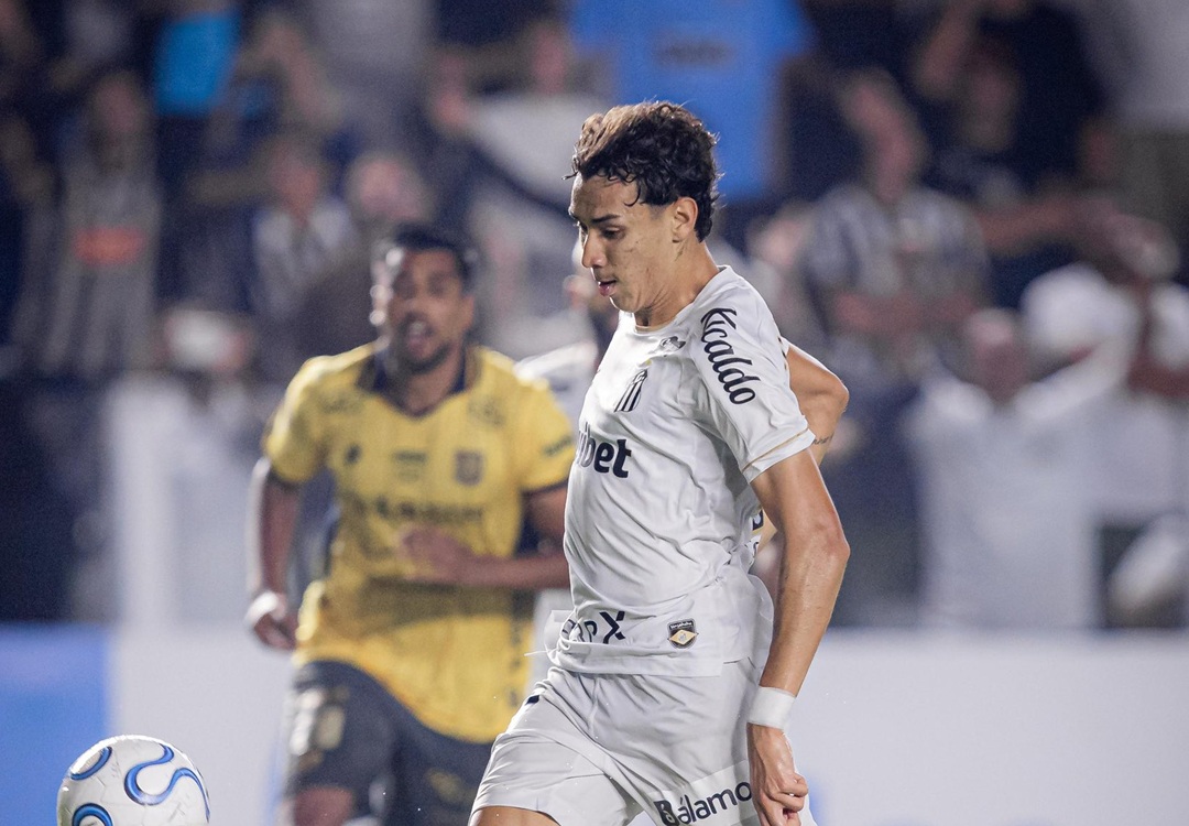Deportivo Cuenca sufre goleada ante Santos y queda eliminado en la Copa Sudamericana