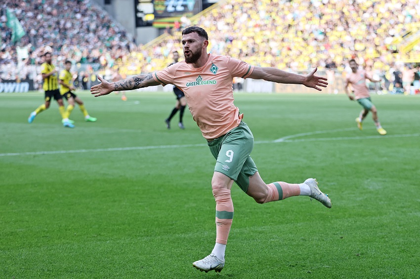 Werder Bremen logra increíble remontada y provoca la primera derrota del Dortmund