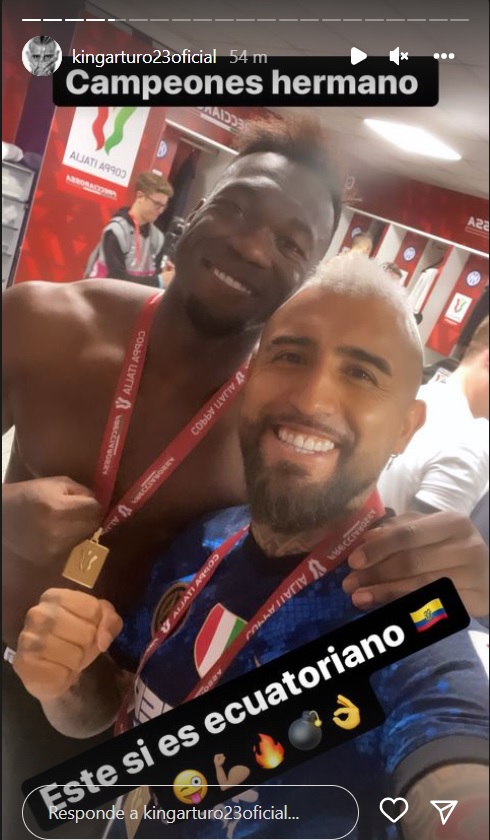 Arturo Vida Felipe Caicedo Chile Ecuador