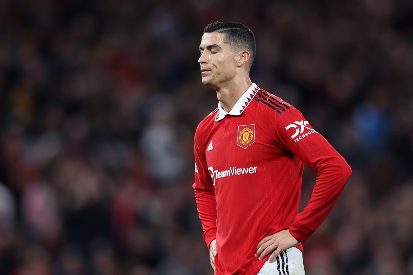Manchester United anuncia la salida, con "efecto inmediato", de Ronaldo