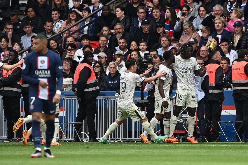 PSG vuelve a tener un tropiezo al caer en casa ante el Lorient