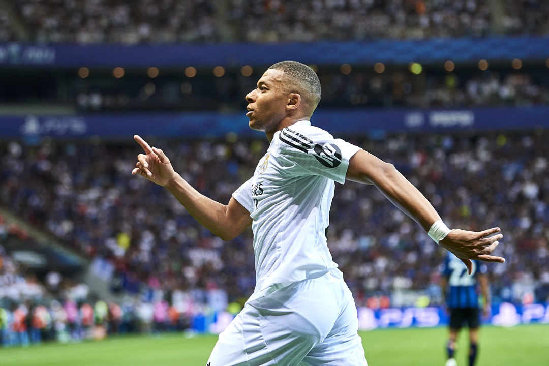 "Si se pueden marcar 50 goles, marcaré 50", afirma Kylian Mbappé tras debut con anotación y título en Real Madrid