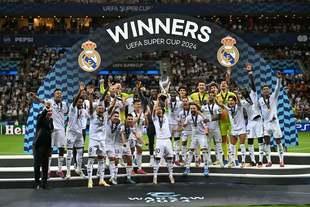 Real Madrid, con el estreno goleador de Kylian Mbappé, vence al Atalanta para conquistar la Supercopa de Europa