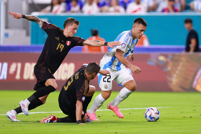 Argentina vs. Perú: fecha, horarios, canales de TV y streaming para ver la fecha 12 de las eliminatorias sudamericanas