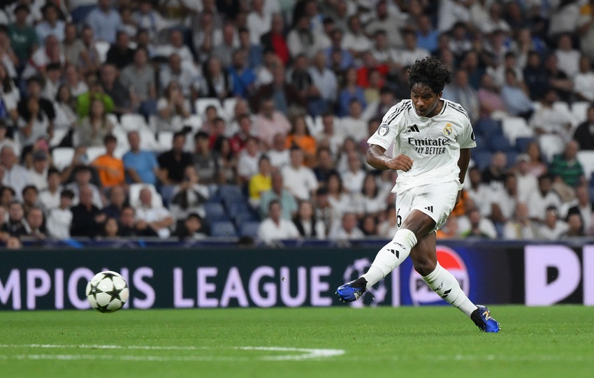 Con bombazo de Endrick, Real Madrid sella una trabajada victoria sobre Stuttgart
