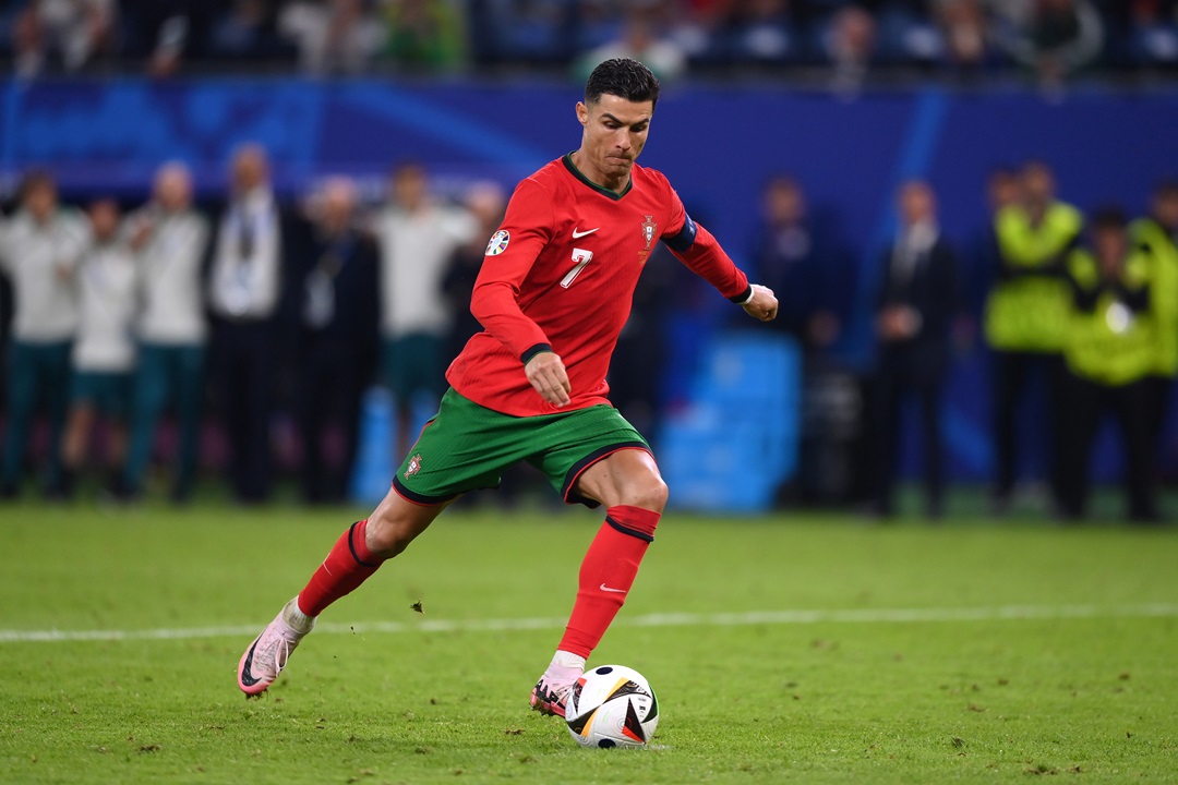 Cristiano Ronaldo no contempla al momento poner fin a su carrera