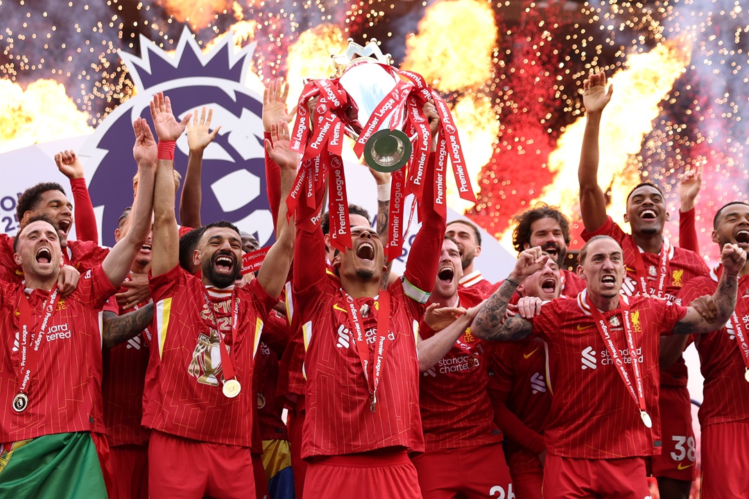 Liverpool celebra el título de la Premier League tras el empate ante Crystal Palace