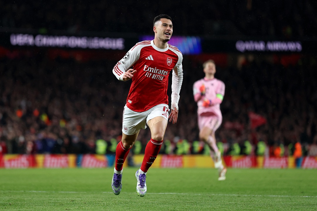 Arsenal, con Piero Hincapié en la banca, doblega al Bayern Múnich y mantiene un paso demoledor
