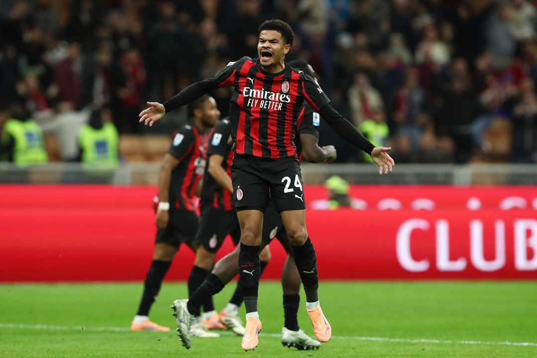 El AC Milan, sin Pervis Estupiñán, evita la derrota con un gol agónico ante Pisa