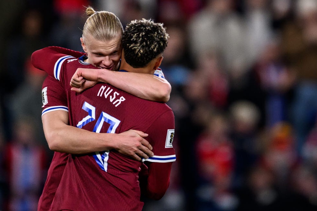 Erling Haaland brilla con triplete y Noruega aplasta a Israel para acercarse al Mundial 2026