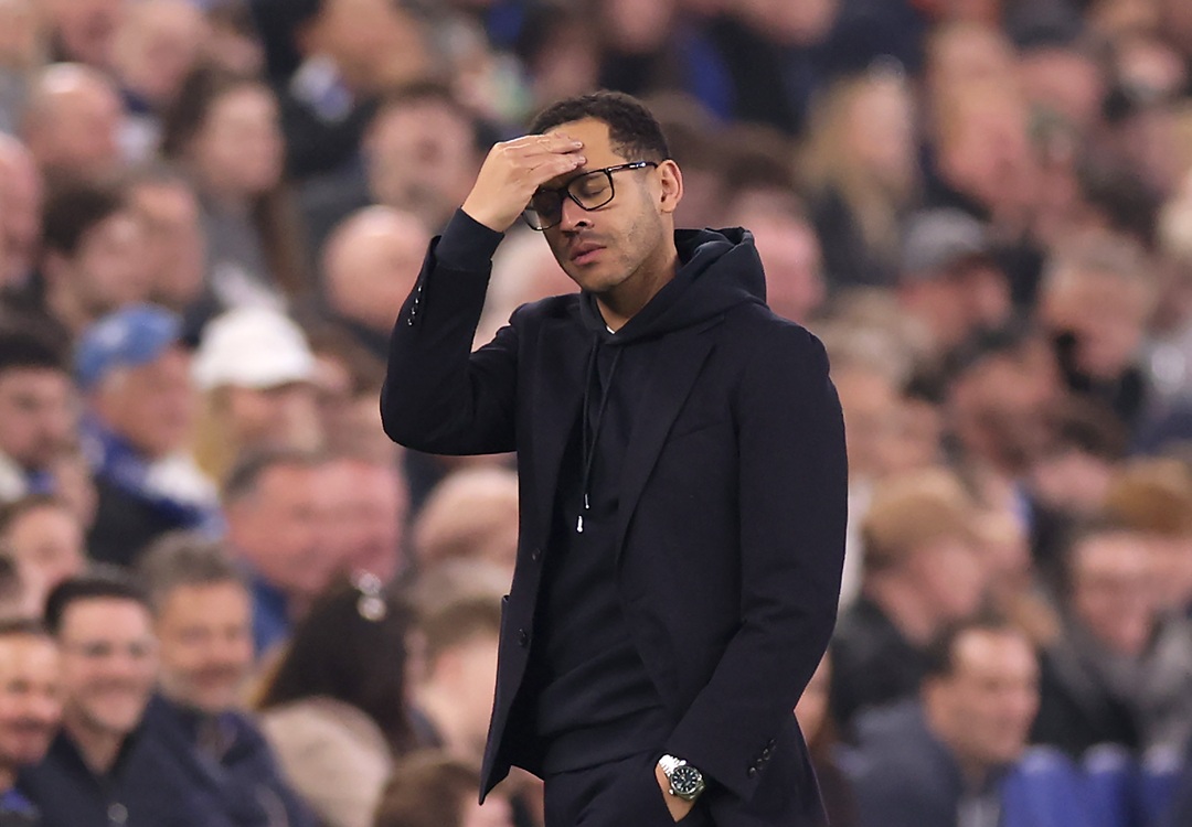 Chelsea de Moisés Caicedo despide el técnico Liam Rosenior