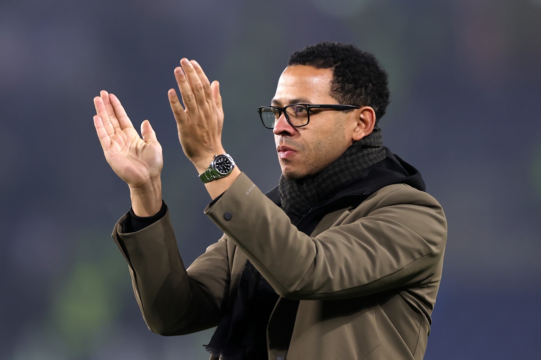 Chelsea anuncia a Liam Rosenior como su nuevo director técnico