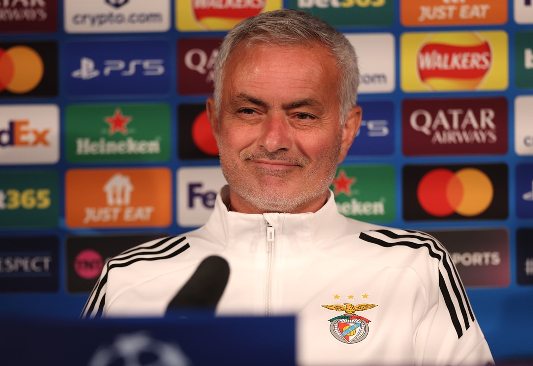 Benfica hace oficial la salida de José Mourinho rumbo al Real Madrid