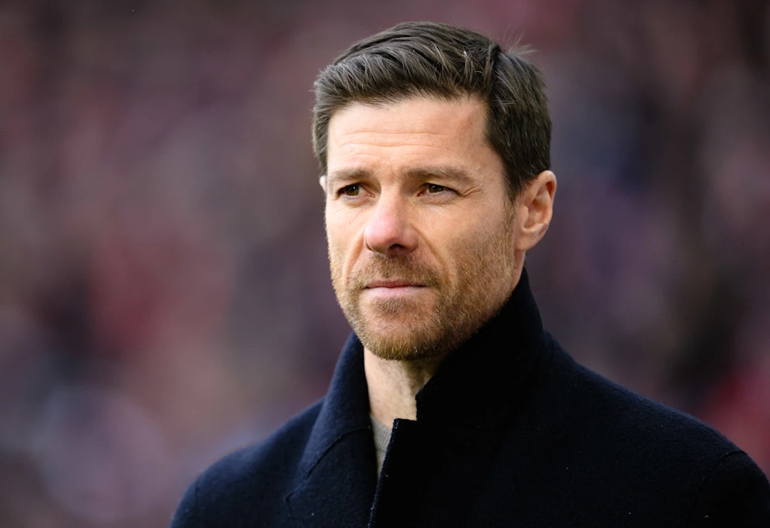 Chelsea de Moisés Caicedo oficializa la contratación de Xabi Alonso