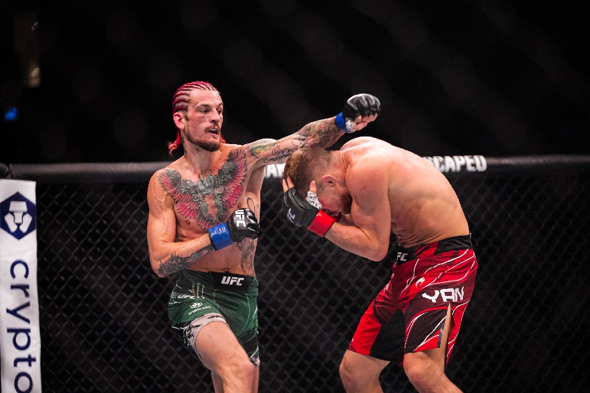 Sean O'Malley vence por decisión dividida a Petr Yan y se perfila como el próximo contendiente a título de UFC