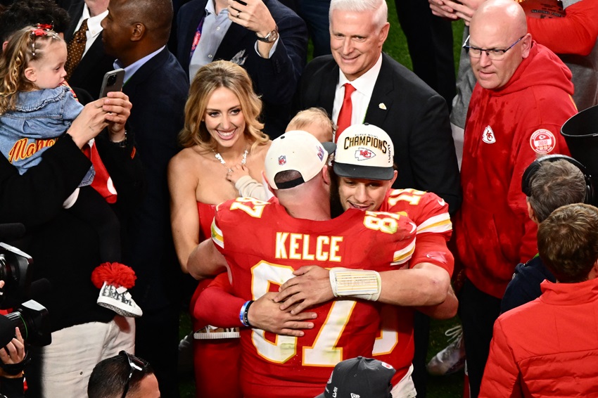 Chiefs, con espectacular remontada, vencen en la prórroga a los 49ers y revalidan título en el Super Bowl