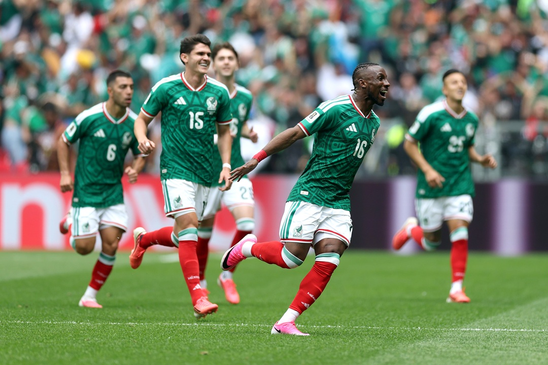 Julián Quiñónes anota el primer gol del Mundial 2026