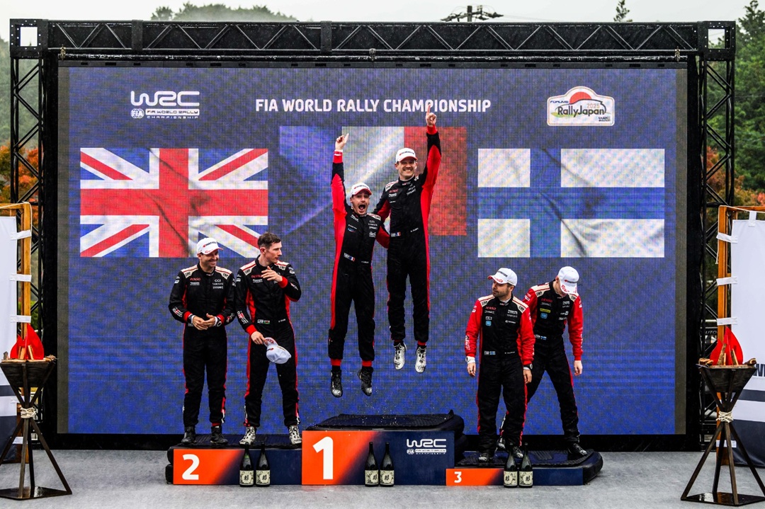 Sébastien Ogier gana el Rally de Japón y el título se definirá en la última carrera