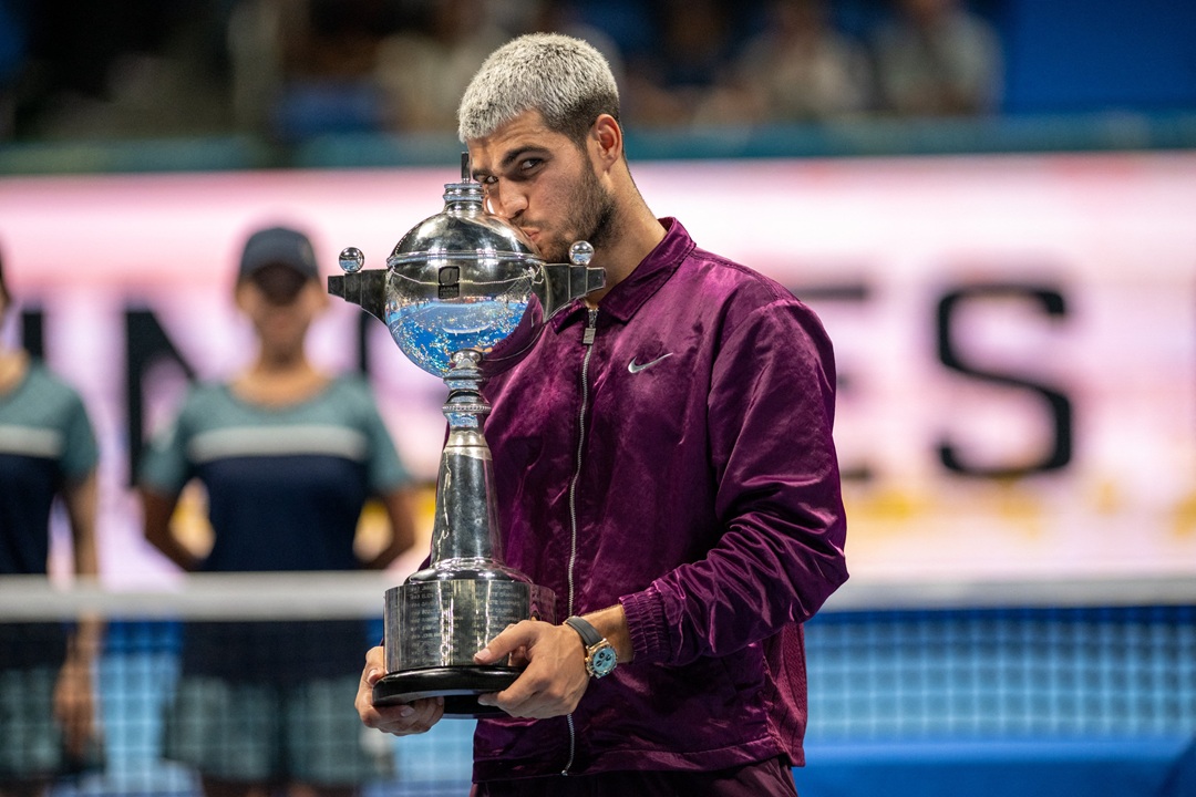 Carlos Alcaraz es campeón del ATP 500 de Tokio tras derrotar a Taylor Fritz